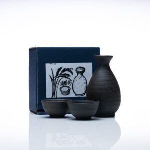 Kuro Bizen Sake Set 1